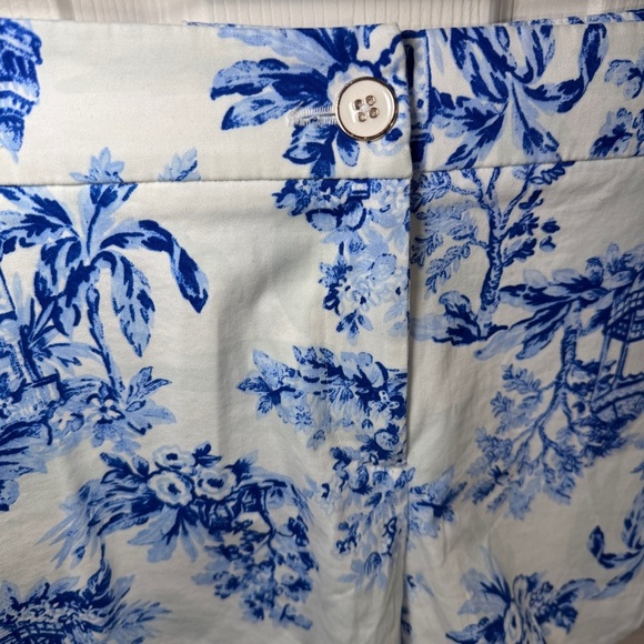 NWT Blue and White Shelby Crown and Ivy Shorts - Picture 4 of 12